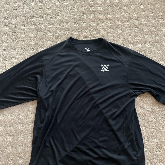 Brand New WWE long sleeve black XL performance shirt - Picture 3 of 8